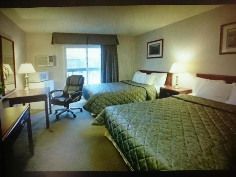 Travelodge By Wyndham Gananoque Zewnętrze zdjęcie